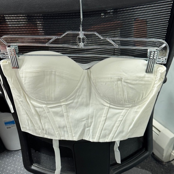 Princess Polly Tops - Princess Polly endless love corset crop top size US 10 // 112592